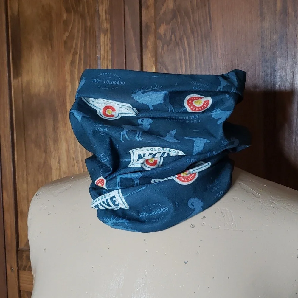Colorado Native NWOT Neck Gaiter